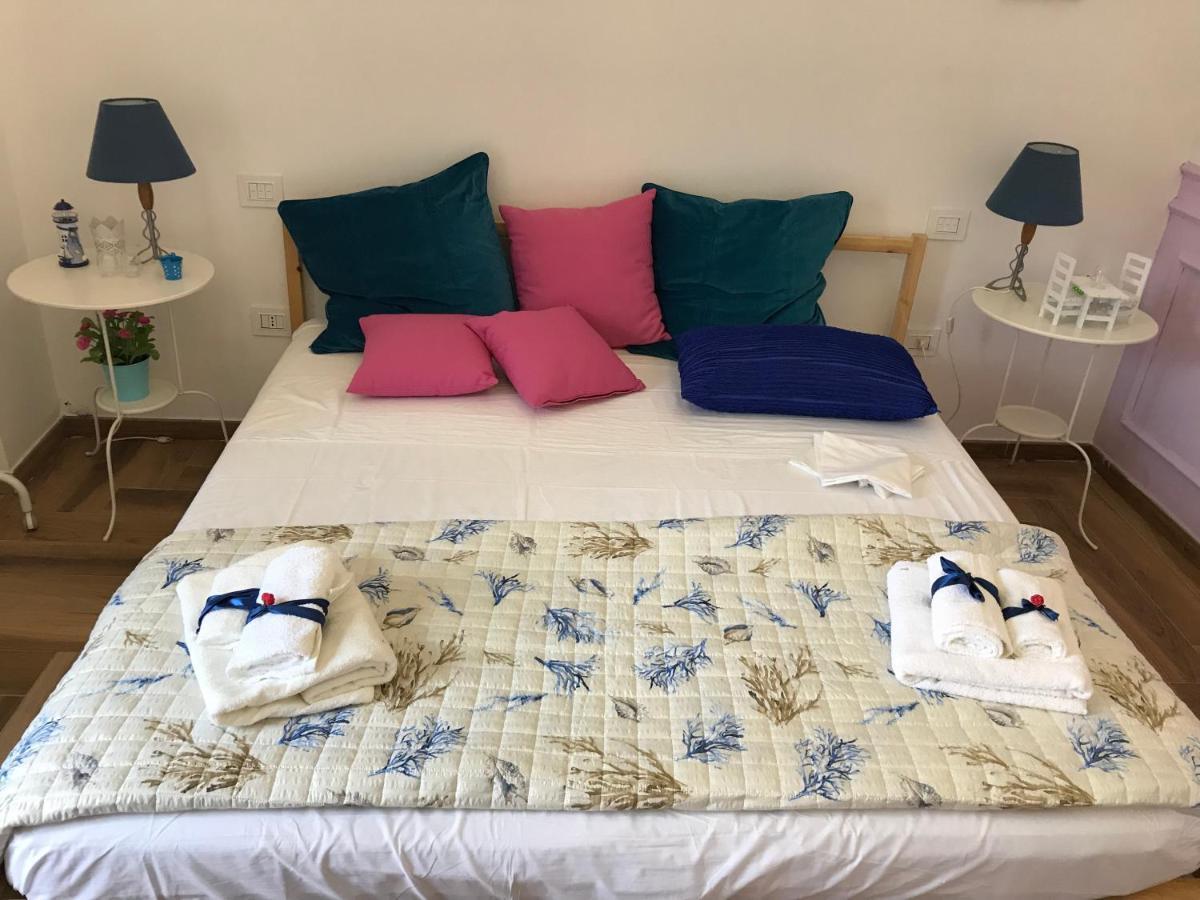 Salerno B&B In Centro Eksteriør billede